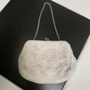 Vintage 60s Magid Beaded Mini Bag Evening Purse Ivory Iridescent Shamrock Beads